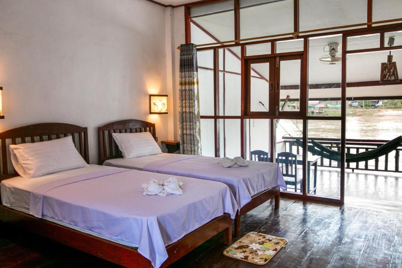 Dokchampa Guesthouse Ban Khon Exteriér fotografie
