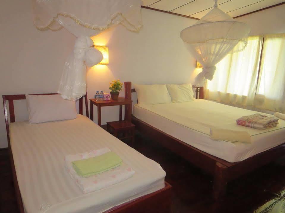 Dokchampa Guesthouse Ban Khon Exteriér fotografie